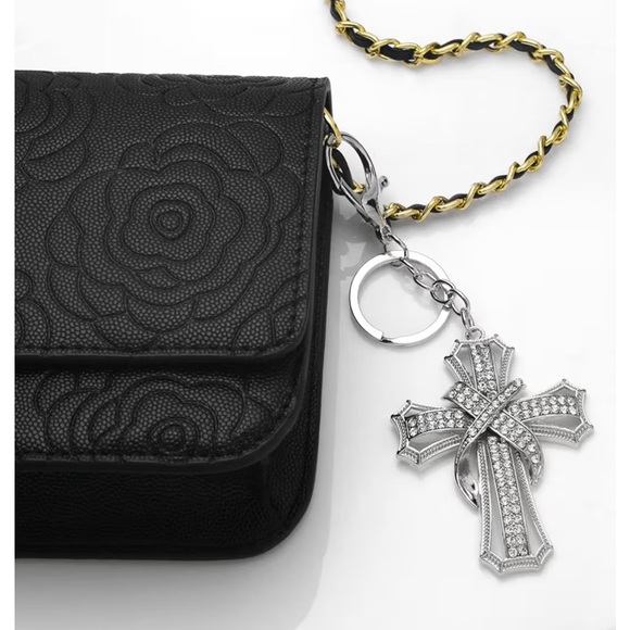 Silver Cross Keychain Set pack of 6 - Picture 3 of 5